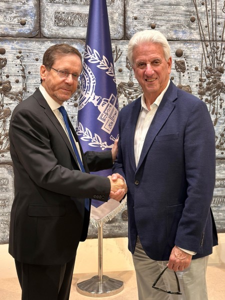 president isaac herzog and maccabi world union president michael siegal credit mwu 1